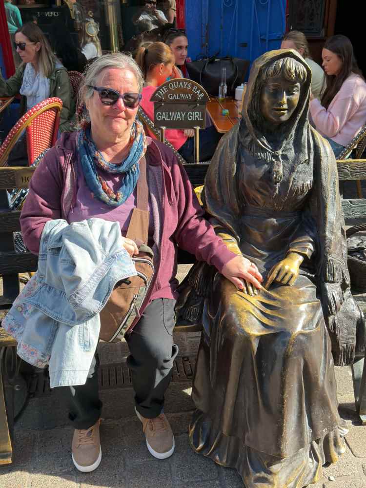 If you hold the hand of the Galway Girl your wish will come true.